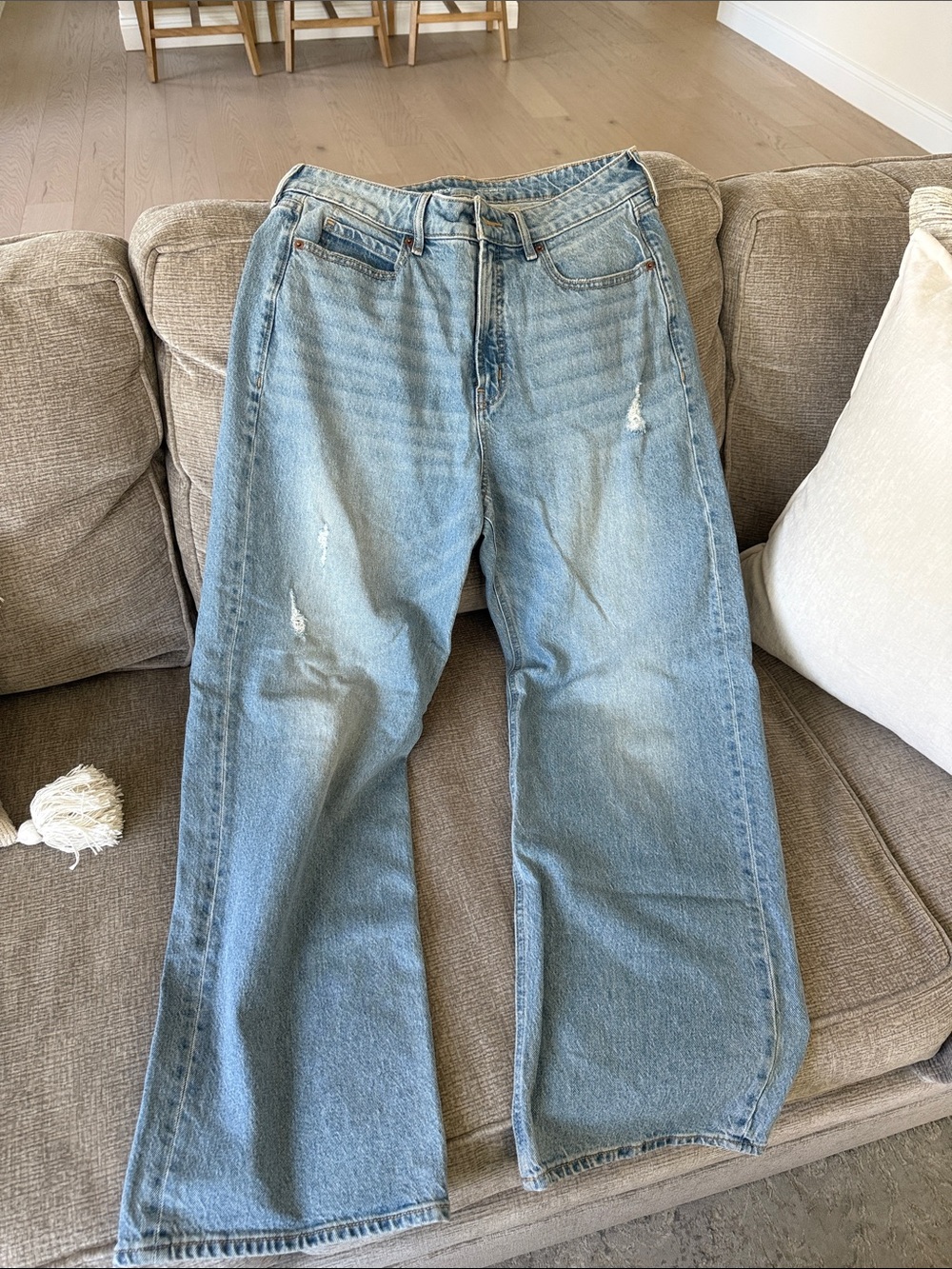 Old Navy sky hi wide leg jeans